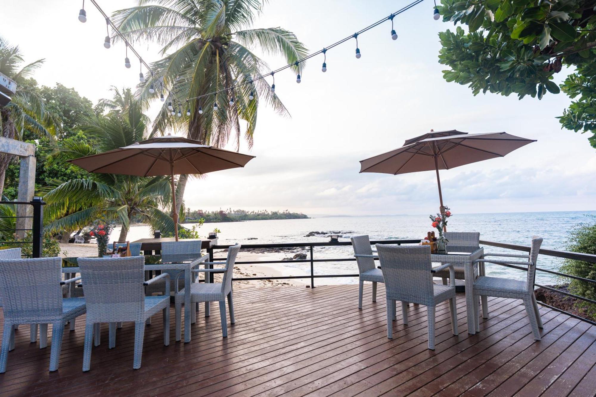 Resort Ao Kao White