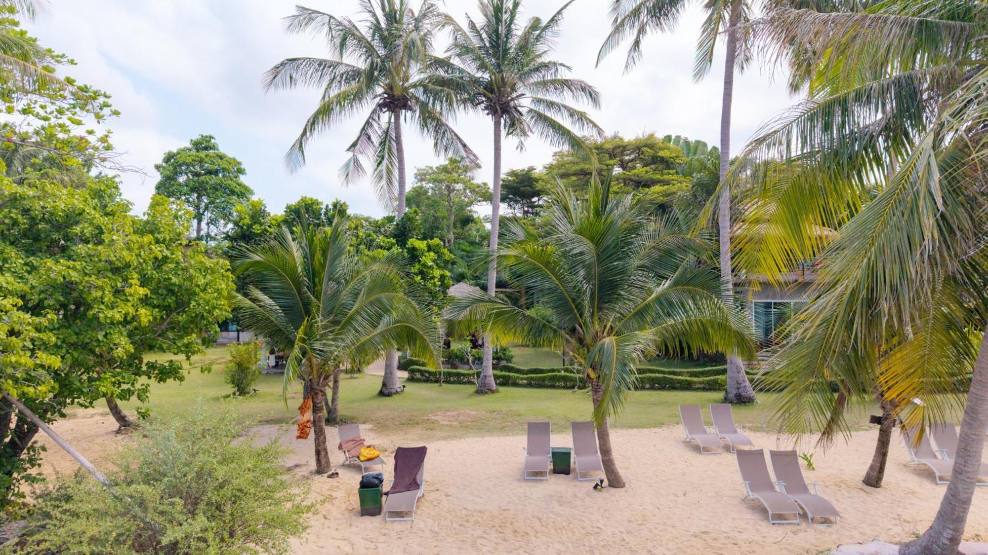 Ao Kao White Resort 3*