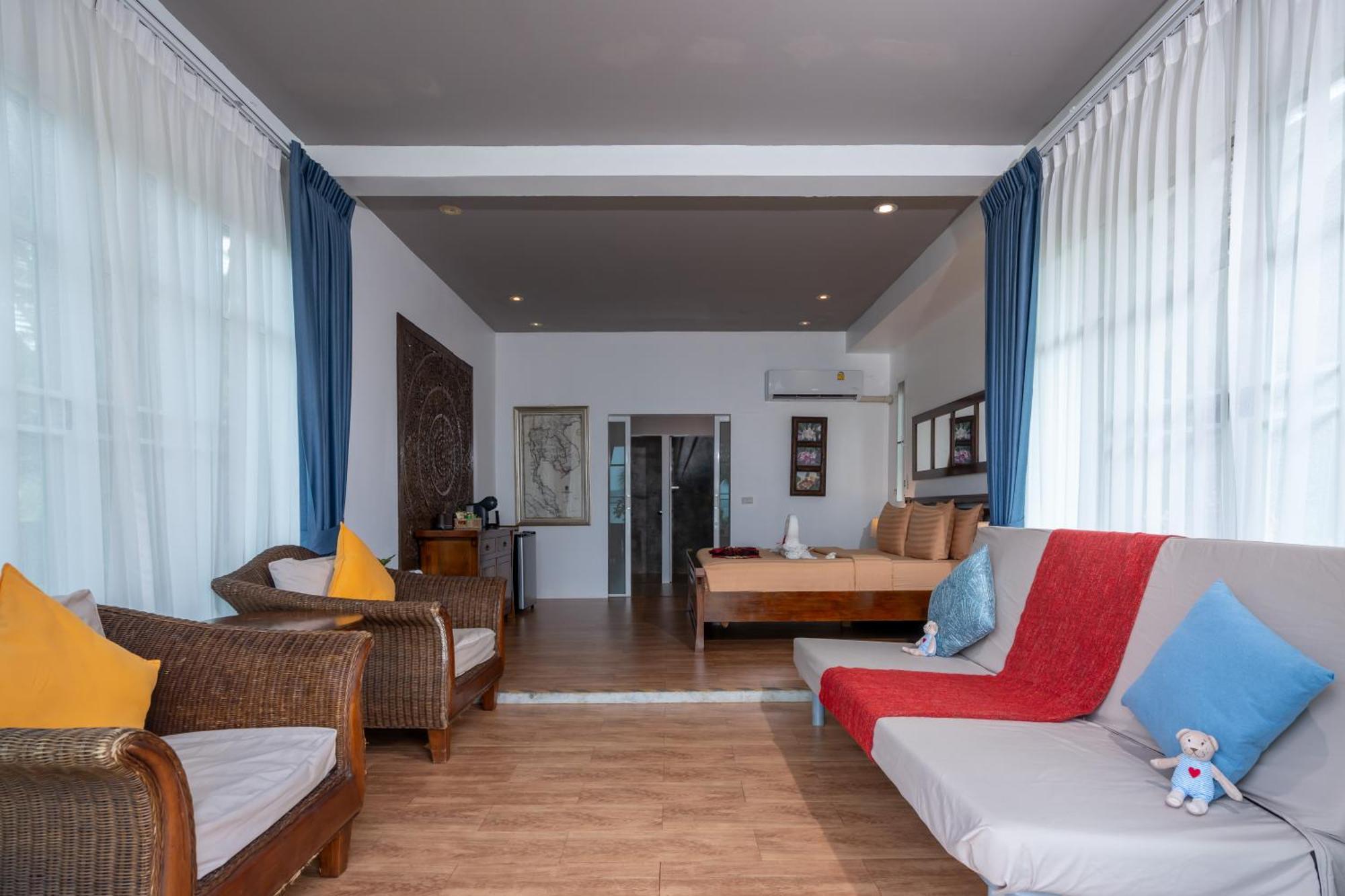 Ao Kao White Resort 3*
